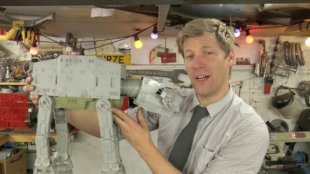 Colin Furze e Bay Star Wars