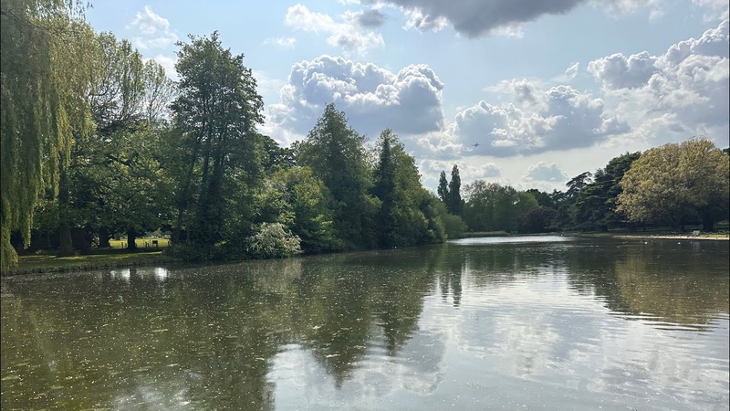 London diaries, , Buckingham palace, ,big ben, , Trafalgar Square, , Thames river, , U K, ,tower