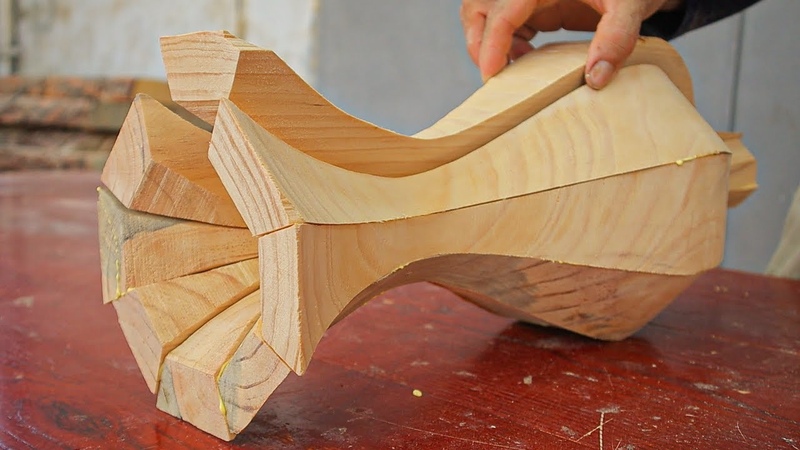 Great Woodworking Skills of A Longtime Carpenter, Unique Dining Table Design With Attractive