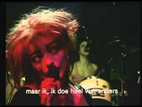 Nina Hagen Hermans door