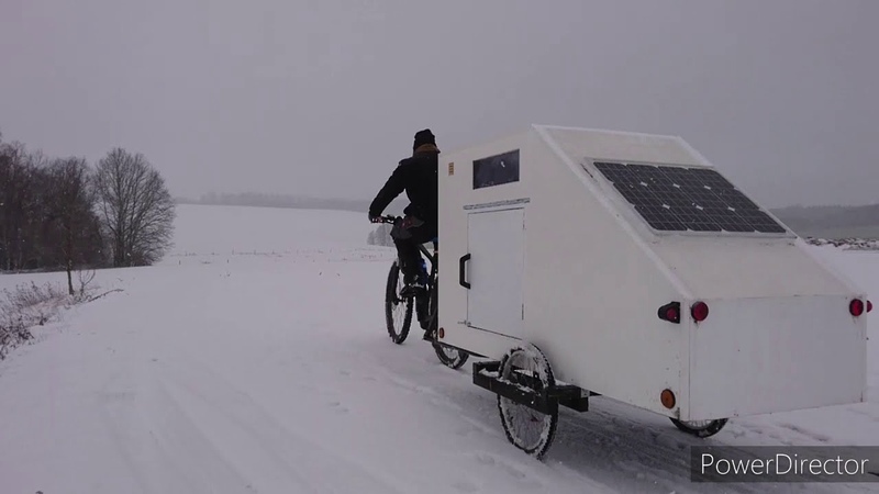 Fahrrad Wohnwagen Winterwald