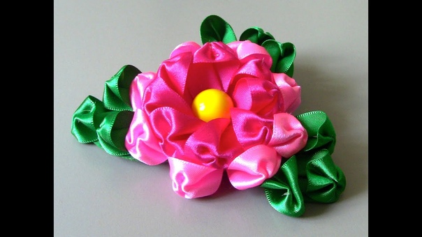 Novo modelo de flor com petalas diferente Fabric flower