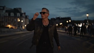 Агент 007 Дэниел Крейг в рекламе водки Belvedere😁 (на русском). Режиссер Тайка Вайтити