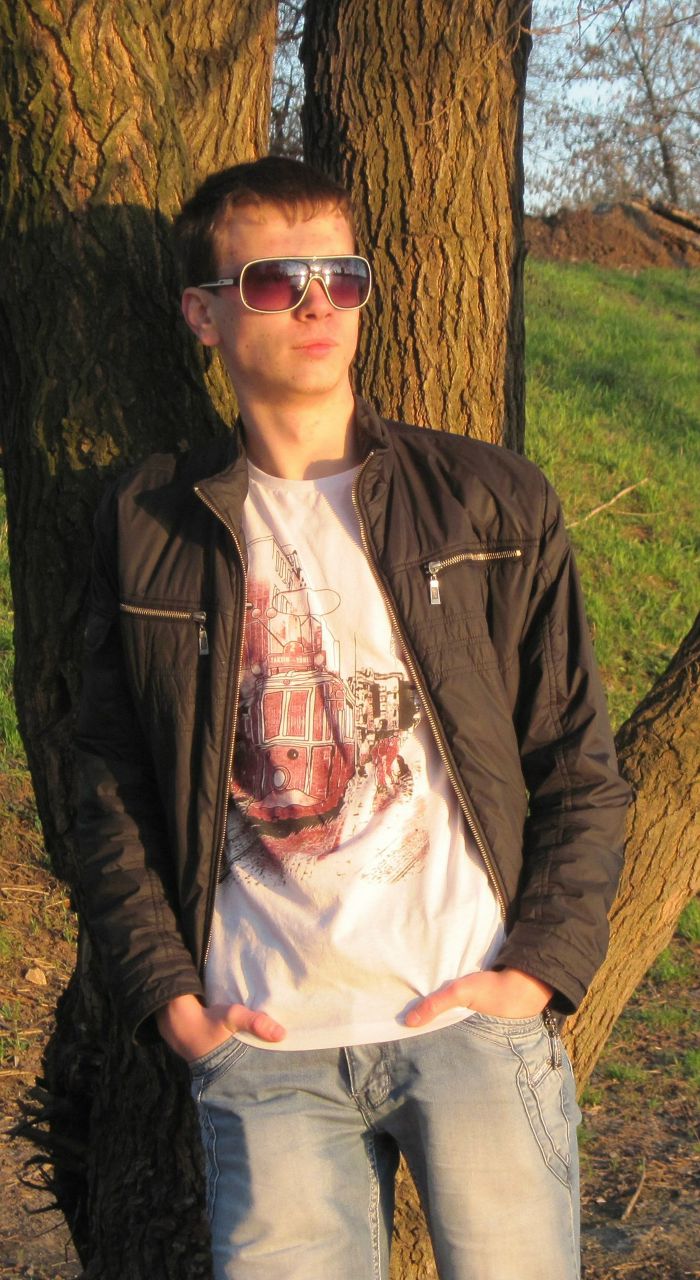 Александр Роздорожнюк grande | Донецк