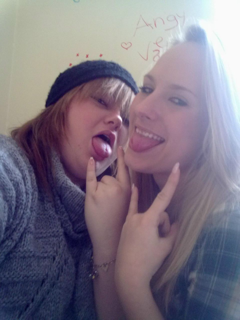 Fayina Braychenko (¯`'•.¸•°▪♥Amici♥▪°•¸.•'`¯) | Aversa