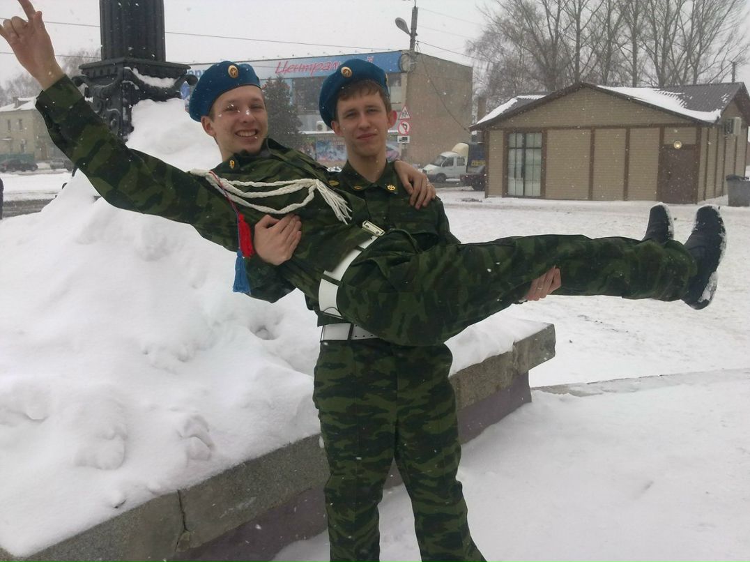 Саша Стрельцов | Колпна