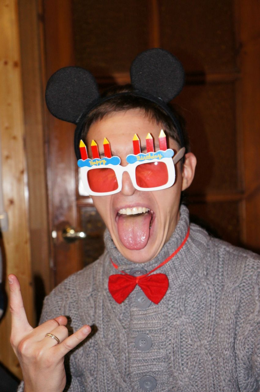 Антон Кузнецов <@))))>< | Москва