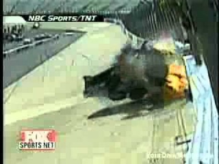 Нереальная авария на гонках NASCAR