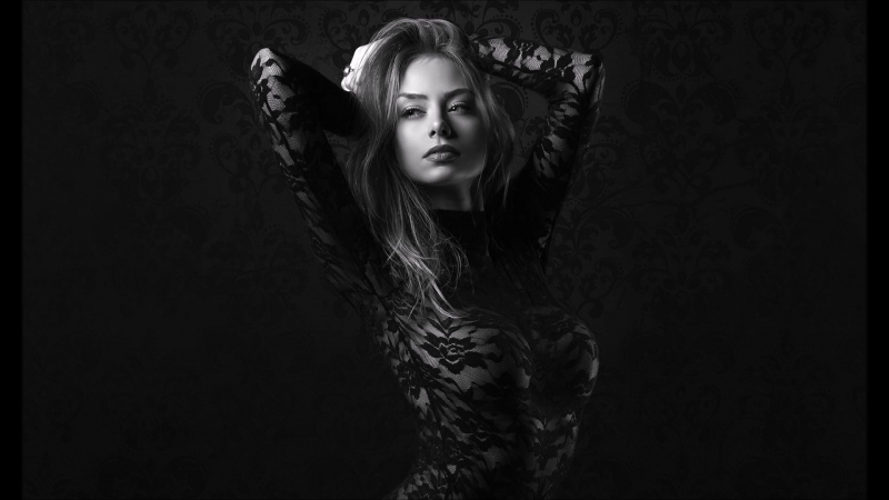 Late Night Alumni Empty Streets ( Vet Love Mike Drozdov