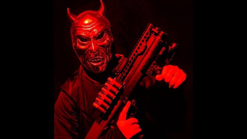 Daron Malakian and Scars On Broadway Guns Are Loaded ( Official
