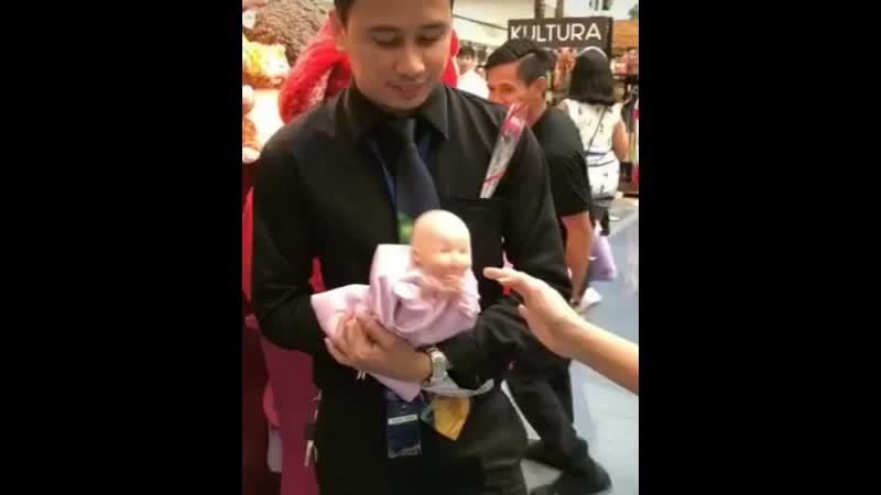 VID_25630521_114505_876.mp4