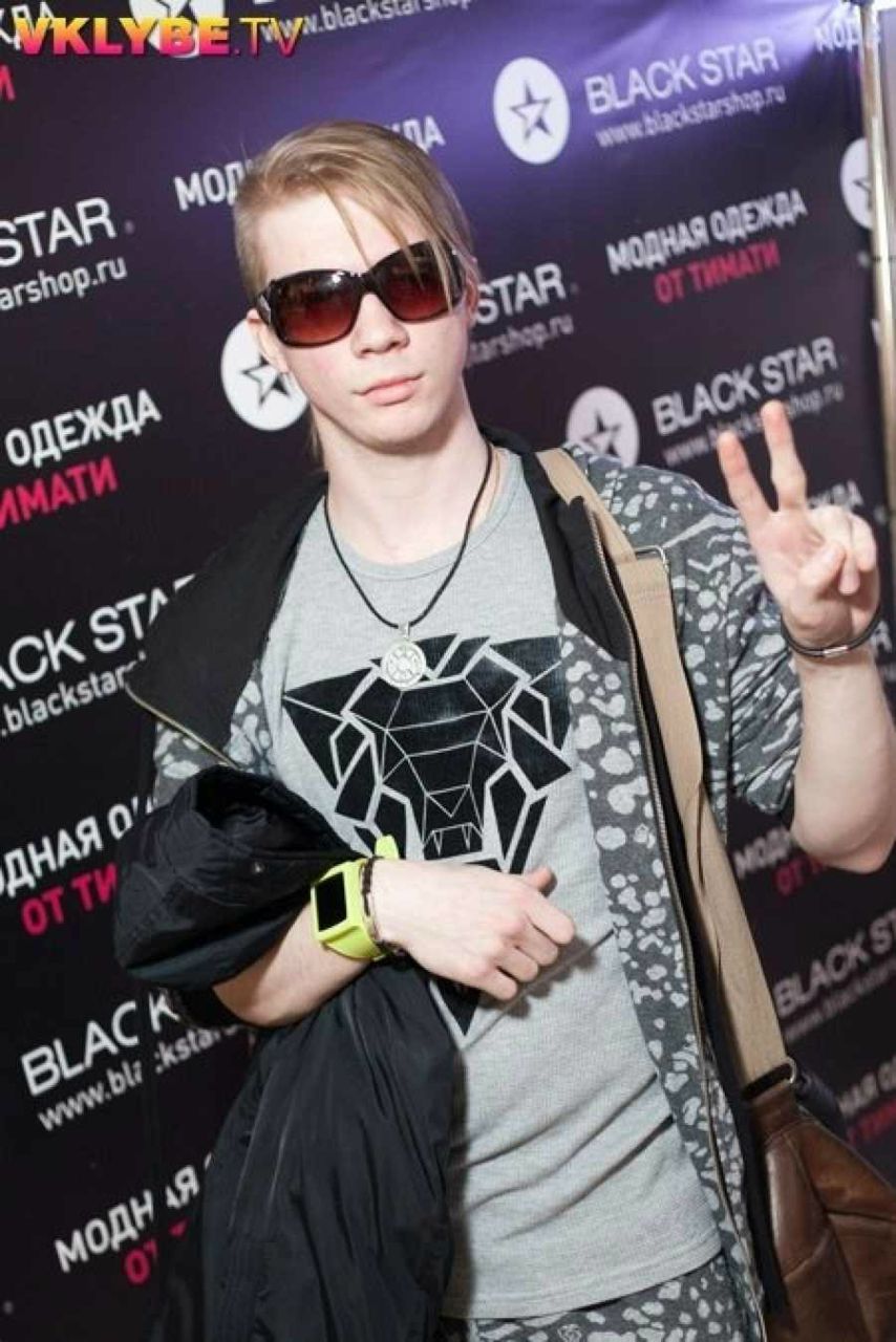 Слава-Miyavi Калинин | Москва