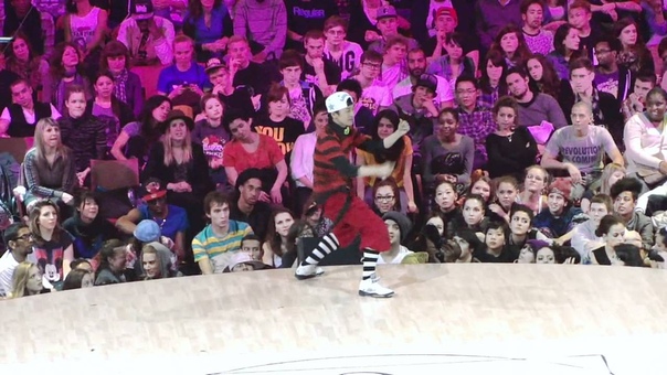 Juste Deboute 2012 Paris Bercy Locking Semi Final Vovan Moroz vs Ducky