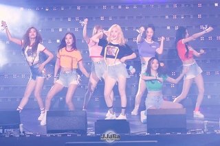 [FANCAM] 170819 SONAMOO - I Think I Love U @ Girls Live in Seoul Concert
