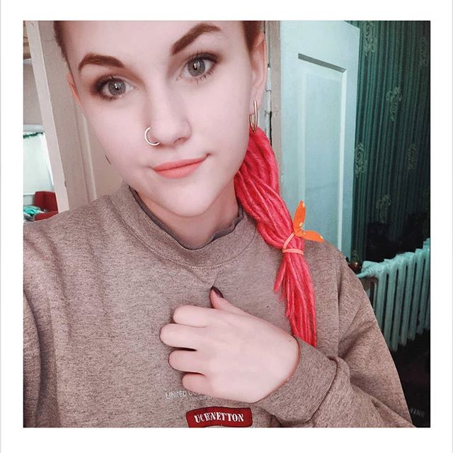 Томочка Бондарь |