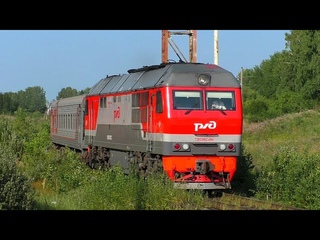 ТЭП70БС-064 с пригородным поездом Сосьва Новая - Алапаевск и приветливой бригадой