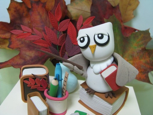 подарок на день учителя из пластилина. учитель лепки. занятия по керамике для детей. учитель слепить. мастер-классы дети и учитель лепка.