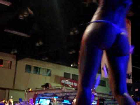 Presentación de Las Colombianas y Selena Spice Feria De La Rumba 14 11