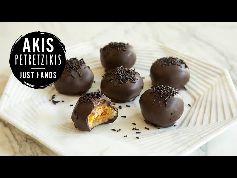 Marzipan and Chocolate Figs, Akis