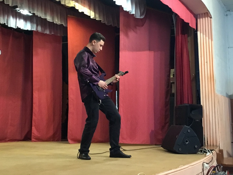 Олег Заботин |