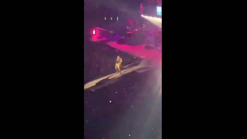 Queen Сент Пол, Somebody to